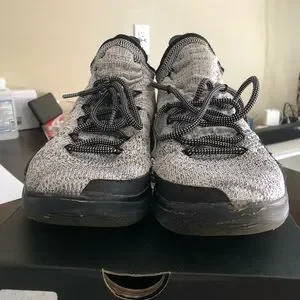 Nike | Shoes | Worn Only A Handful Of Times Slight Wear On  display picture 1